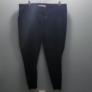 Torrid Crop Jeggings - NWT